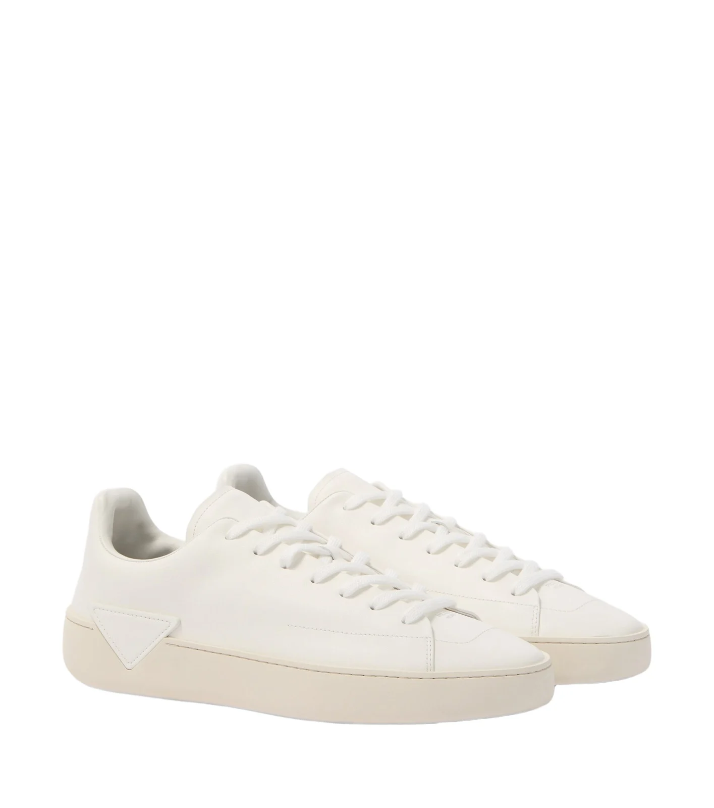 Court leather sneakers