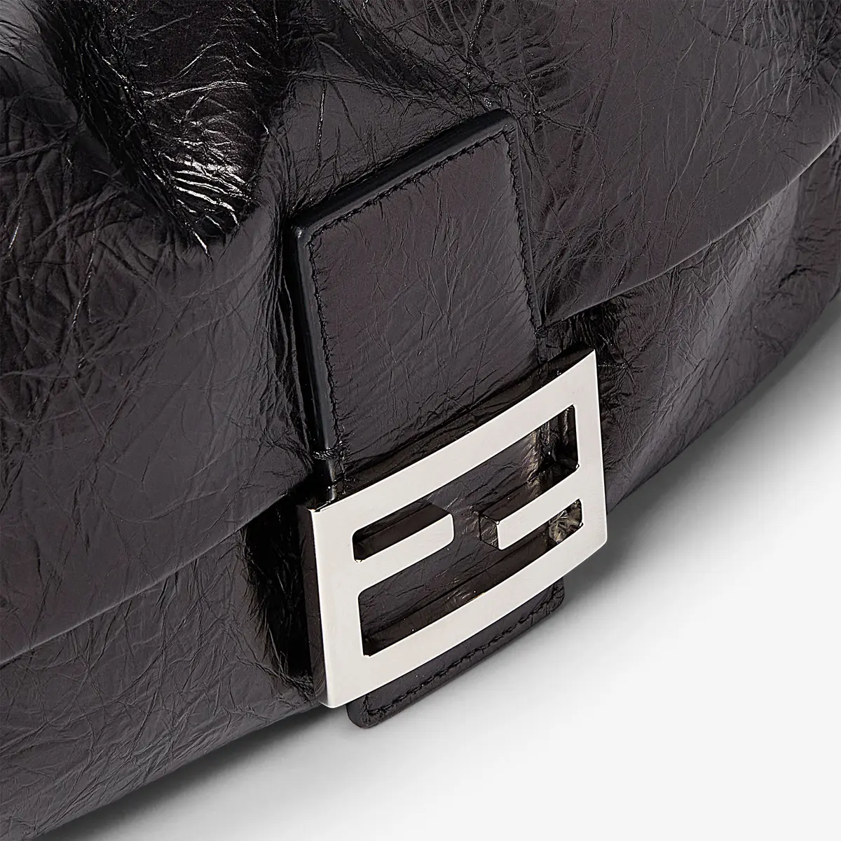 Fendi Baguette Soft Medium Crackled Black Leather Bag | Thumbnail 5 Fendi Baguette Soft Medium Crackled Black Leather Bag | Thumbnail 5