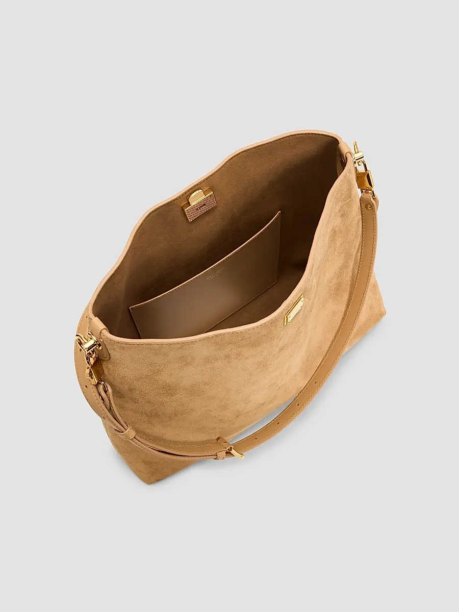 Dolce & Gabbana Women's Vittoria Suede Shoulder Bag | Thumbnail 3 Dolce & Gabbana Women's Vittoria Suede Shoulder Bag | Thumbnail 3