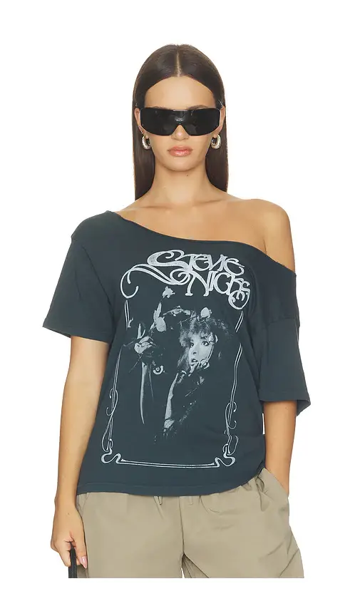 DAYDREAMER Stevie Nicks Bella Donna Off The Shoulder Tee | Image 1 DAYDREAMER Stevie Nicks Bella Donna Off The Shoulder Tee | Image 1