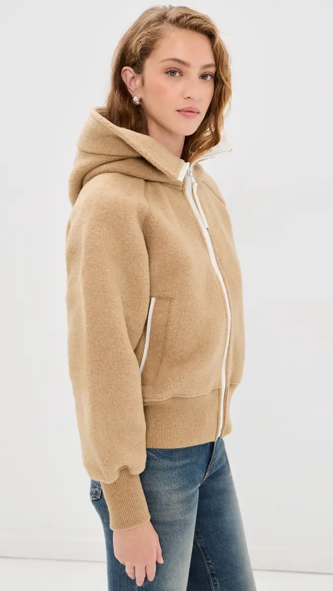 Canada Goose Chilliwack White Disc Fleece Bomber | Thumbnail 4 Canada Goose Chilliwack White Disc Fleece Bomber | Thumbnail 4