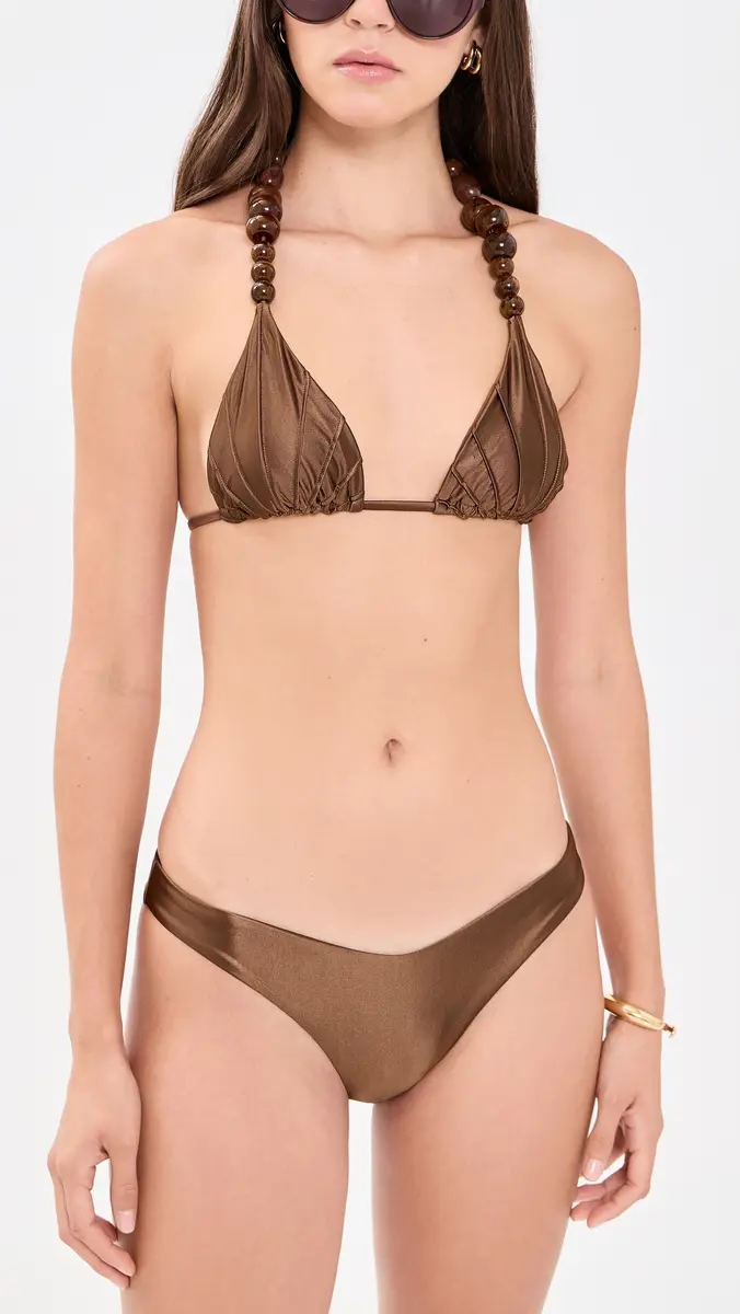 DEVON WINDSOR Larissa Bottoms | Thumbnail 4