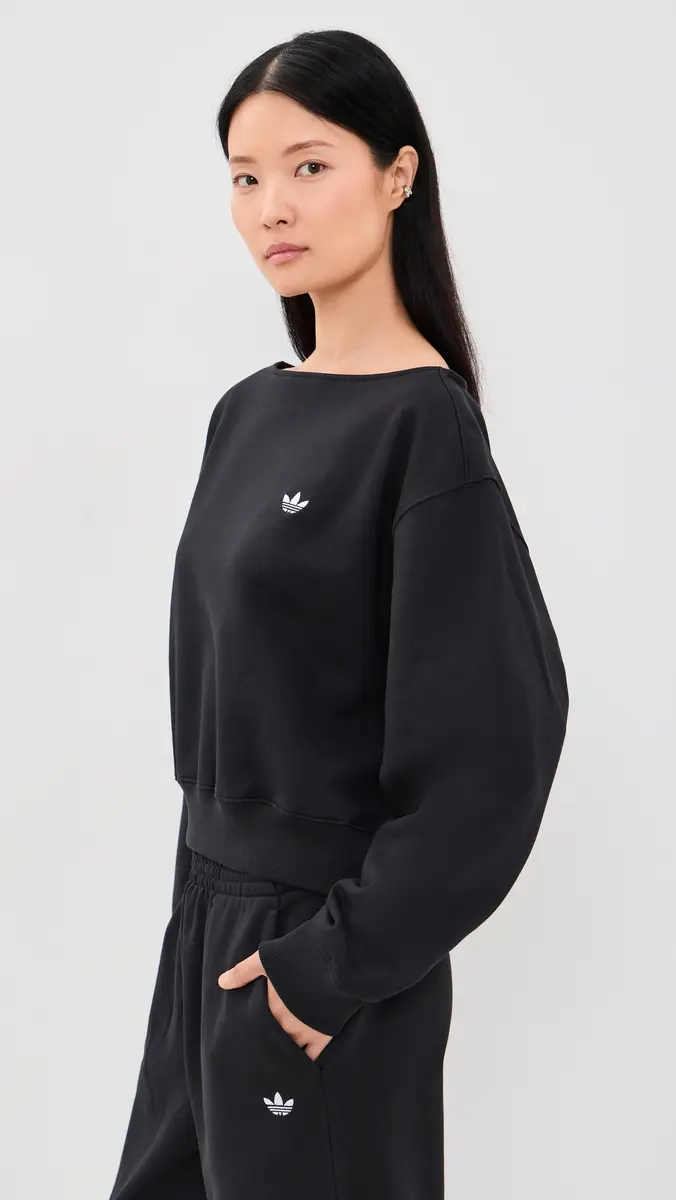 Adidas Essential Fleece Crew Sweatshirt | Thumbnail 4 Adidas Essential Fleece Crew Sweatshirt | Thumbnail 4