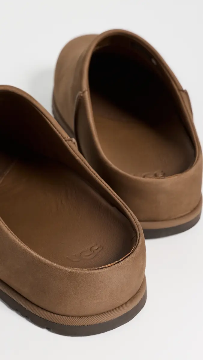 UGG Otzo Clogs | Thumbnail 3 UGG Otzo Clogs | Thumbnail 3