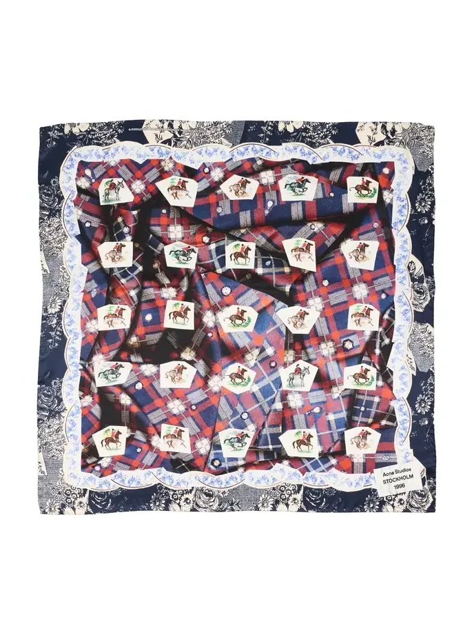 Volta Check Scarf