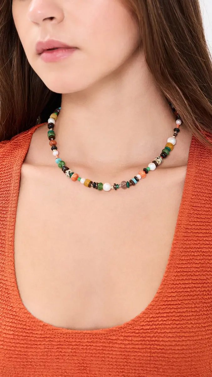 éliou Bodie Necklace | Thumbnail 3