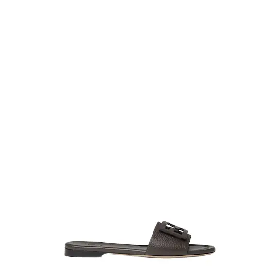 Fendi The iconic FF Tube buckle is the understated detail | Image 1 Fendi The iconic FF Tube buckle is the understated detail | Image 1