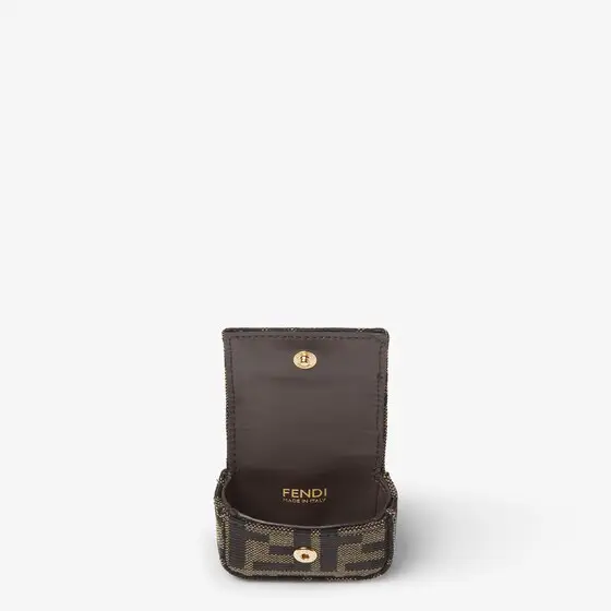 Fendi Tube Airpods Case | Thumbnail 3 Fendi Tube Airpods Case | Thumbnail 3