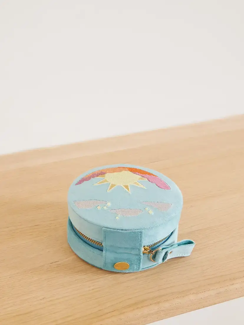 L’Atelier Nawbar Sun Dawn Embroidered Velvet Jewelry Case | Thumbnail 3 L’Atelier Nawbar Sun Dawn Embroidered Velvet Jewelry Case | Thumbnail 3