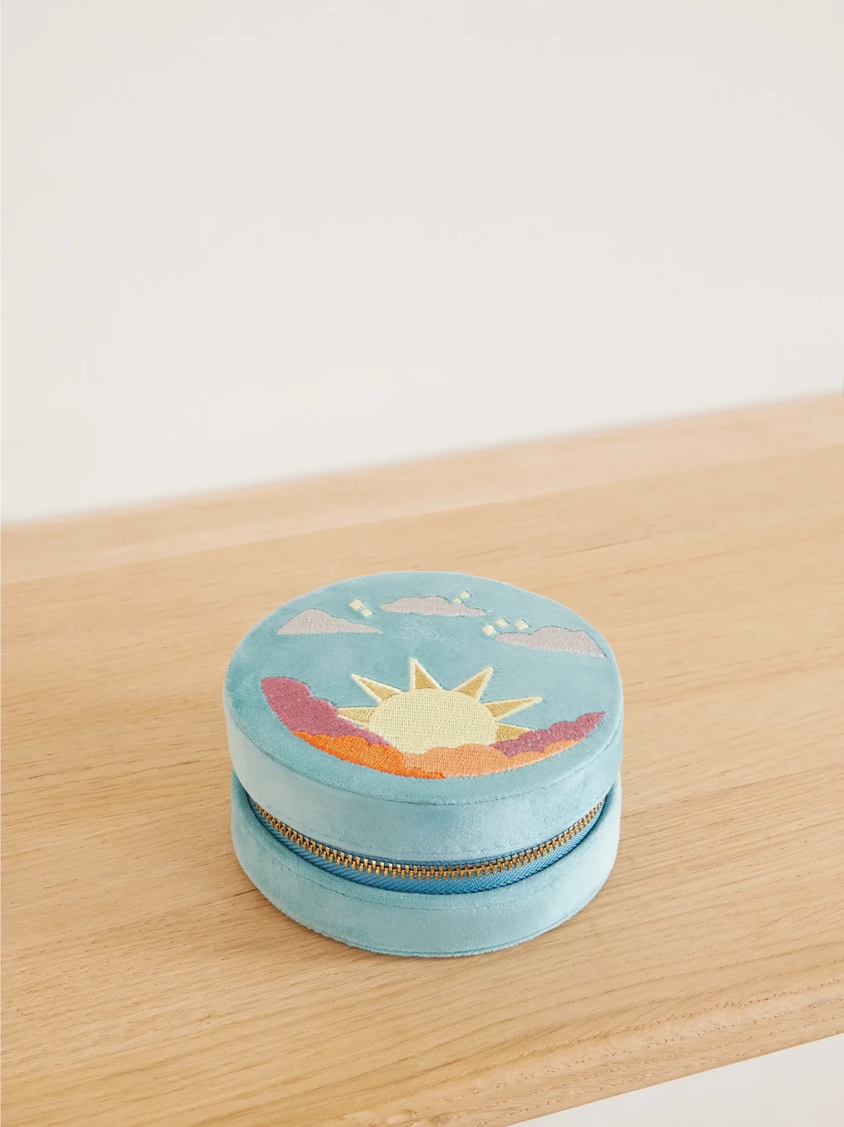 Sun Dawn Embroidered Velvet Jewelry Case Sun Dawn Embroidered Velvet Jewelry Case