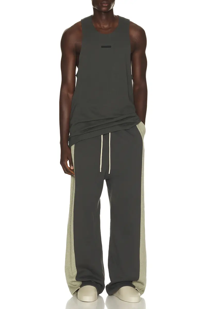 Fear of God Essentials Tank | Thumbnail 3 Fear of God Essentials Tank | Thumbnail 3