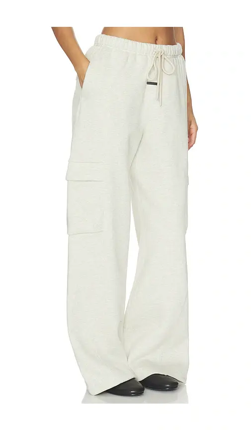 Fear of God Essentials Cargo Relaxed Sweatpant | Thumbnail 2 Fear of God Essentials Cargo Relaxed Sweatpant | Thumbnail 2
