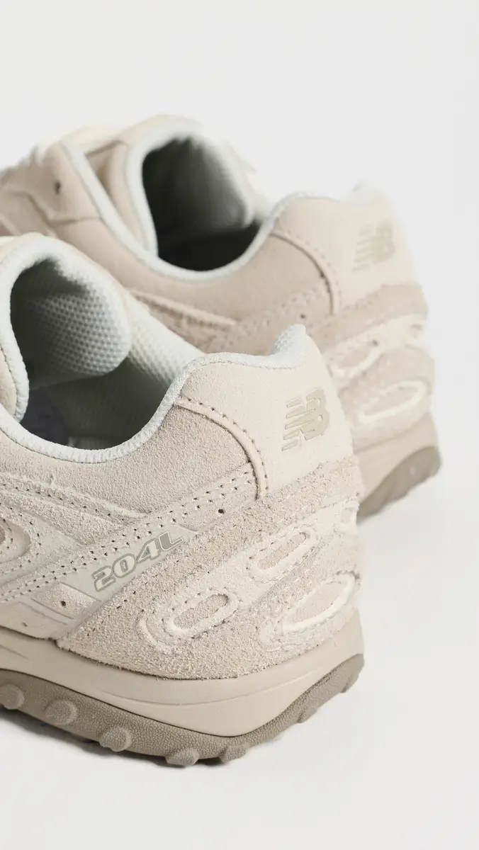 New Balance 204L Sneakers | Thumbnail 4
