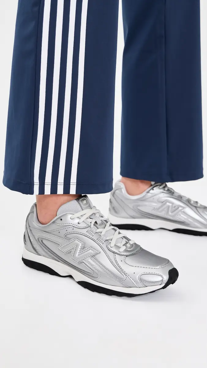 New Balance 204L Sneakers | Thumbnail 3