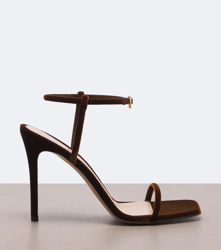 Gianvito Rossi Velvet sandals | Thumbnail 2 Gianvito Rossi Velvet sandals | Thumbnail 2