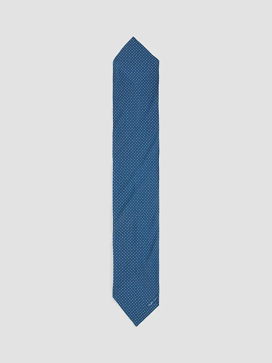 Ralph Lauren Purple Label Men's Micro-Geometric Neckerchief | Thumbnail 3 Ralph Lauren Purple Label Men's Micro-Geometric Neckerchief | Thumbnail 3