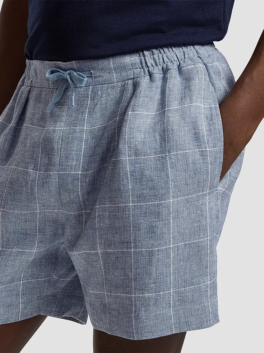 Ralph Lauren Purple Label Men's Glen Windowpane Plaid Flat-Front Linen Shorts | Thumbnail 5 Ralph Lauren Purple Label Men's Glen Windowpane Plaid Flat-Front Linen Shorts | Thumbnail 5