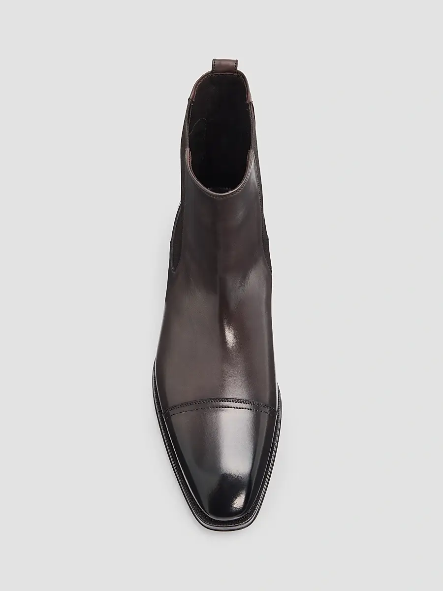 Tom Ford Men's Elkan Burnished Leather Chelsea Boots | Thumbnail 3 Tom Ford Men's Elkan Burnished Leather Chelsea Boots | Thumbnail 3