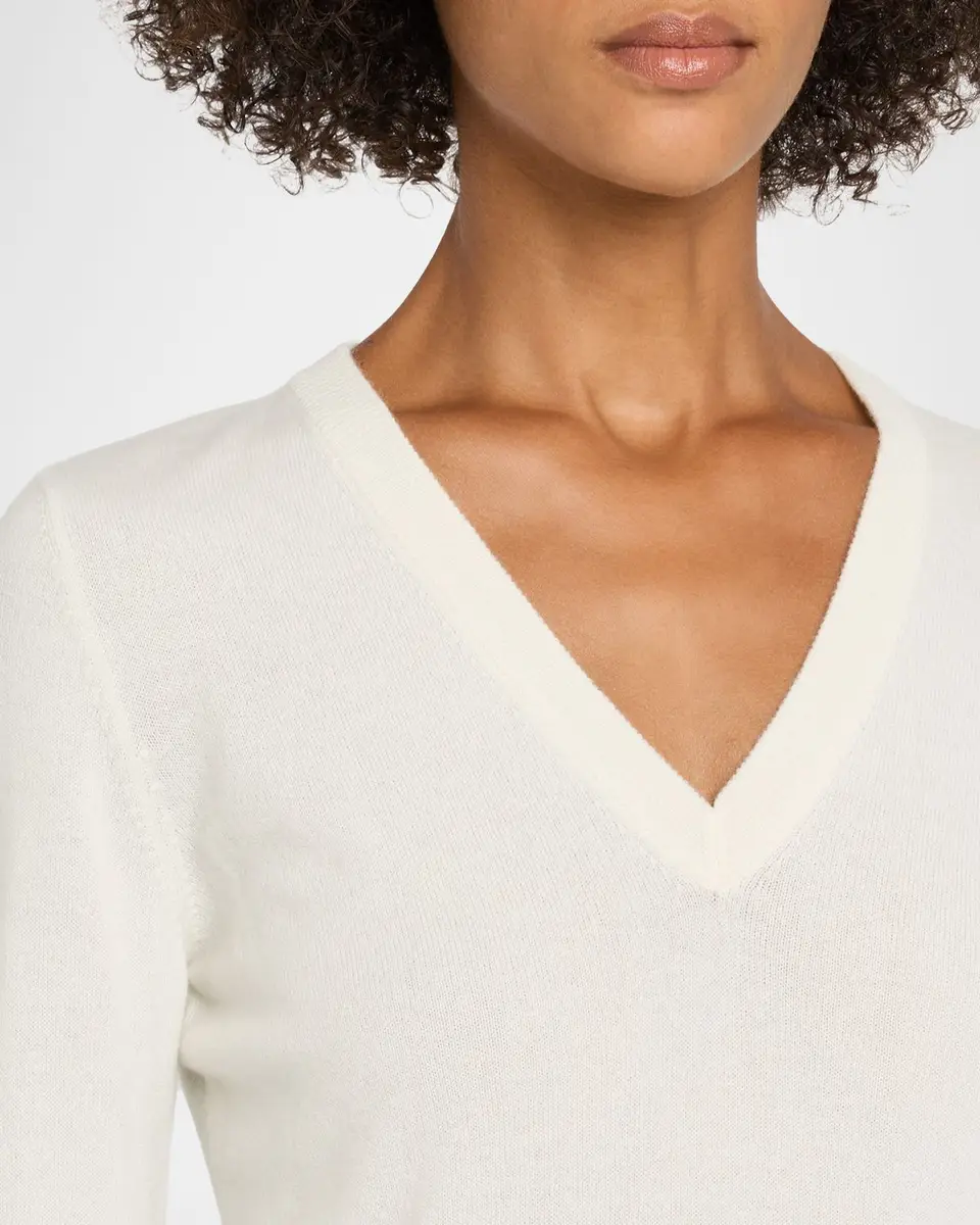 Brunello Cucinelli V-Neck Cashmere Sweater | Thumbnail 5 Brunello Cucinelli V-Neck Cashmere Sweater | Thumbnail 5