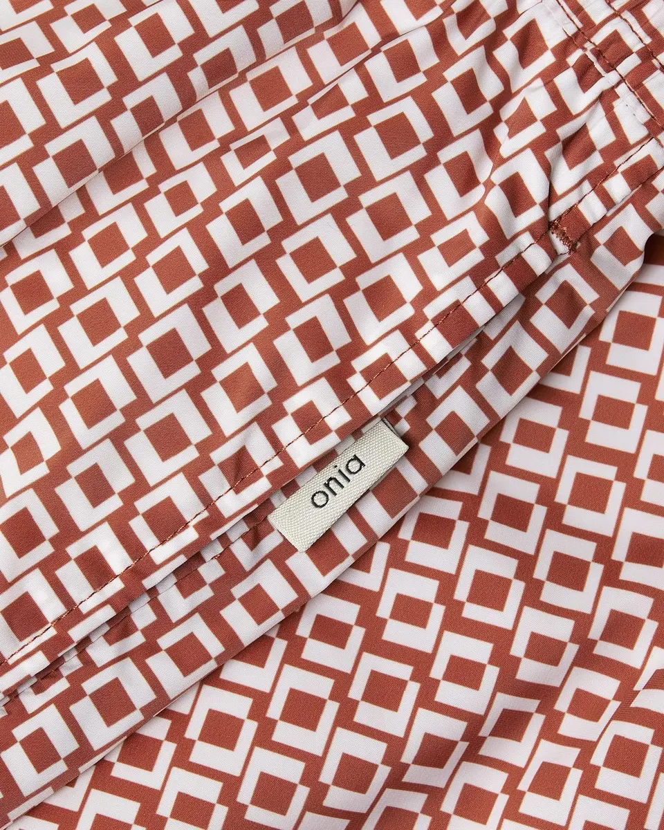 Onia Men's Calder Printed Swim Shorts | Thumbnail 5 Onia Men's Calder Printed Swim Shorts | Thumbnail 5