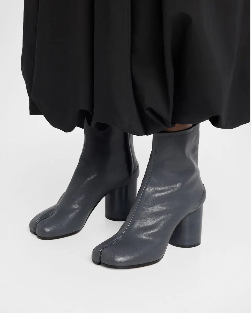 Maison Margiela 80mm Tabi Leather Ankle Boots | Thumbnail 2 Maison Margiela 80mm Tabi Leather Ankle Boots | Thumbnail 2