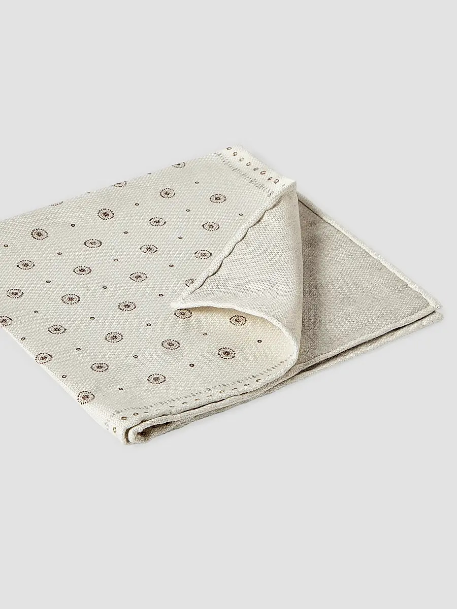 Brunello Cucinelli Men's Silk Pocket Square with Geometric Design - Butter | Thumbnail 3 Brunello Cucinelli Men's Silk Pocket Square with Geometric Design - Butter | Thumbnail 3