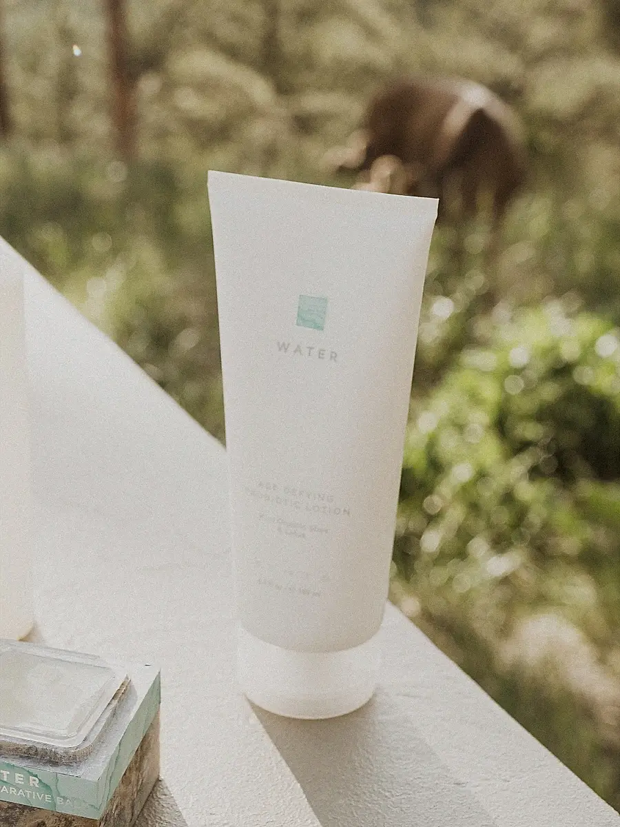 Zents Water Age Defying Probiotic Lotion | Thumbnail 2