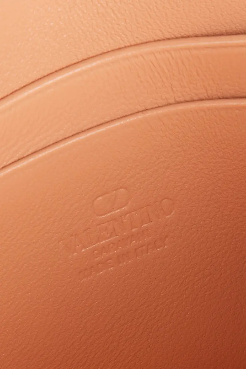 Valentino Garavani Vlogo Signature Wallet With Strap | Thumbnail 7 Valentino Garavani Vlogo Signature Wallet With Strap | Thumbnail 7