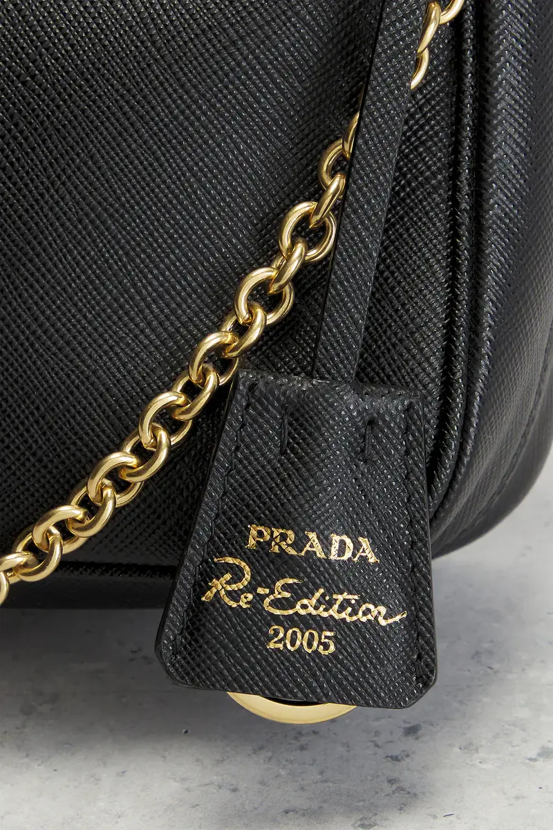 Prada Saffiano Re-Edition 2005 Shoulder Bag | Thumbnail 7 Prada Saffiano Re-Edition 2005 Shoulder Bag | Thumbnail 7