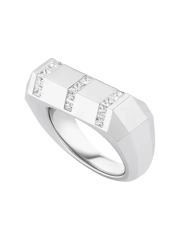 18K White Gold Diamond Stella Bar Ring 18K White Gold Diamond Stella Bar Ring