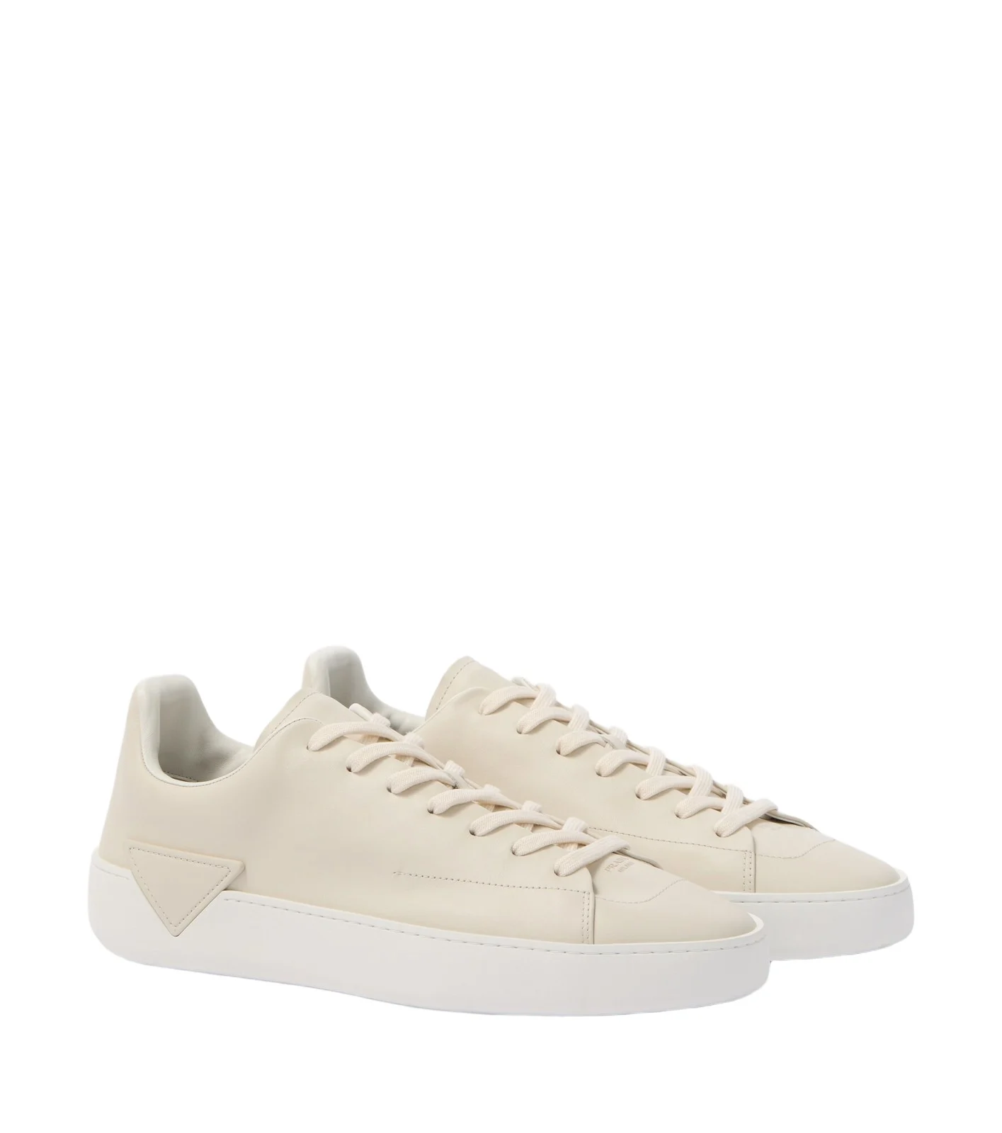 Court leather sneakers