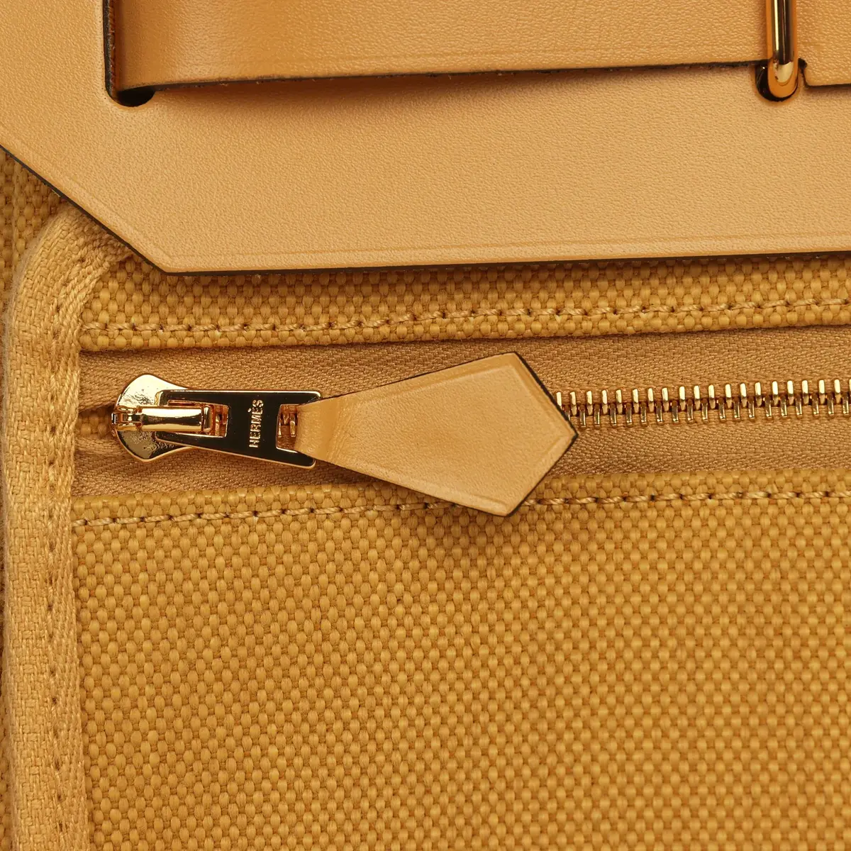 HERMÈS Hermes Herbag Zip 20 Mini Paille Toile Militaire Canvas, Vache Hunter Gold Hardware | Thumbnail 11 HERMÈS Hermes Herbag Zip 20 Mini Paille Toile Militaire Canvas, Vache Hunter Gold Hardware | Thumbnail 11