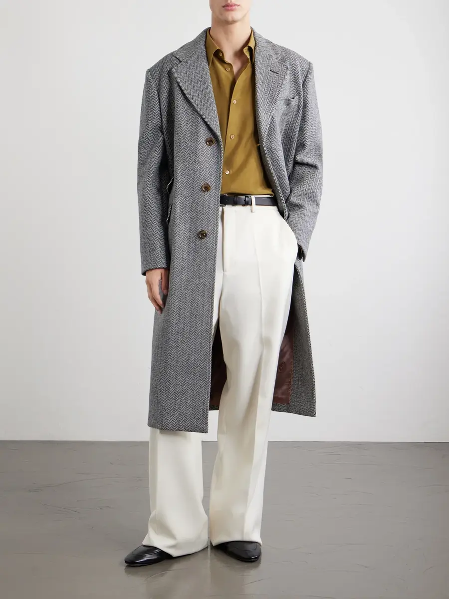 Valentino Garavani Herringbone Virgin Wool Coat - Men | Thumbnail 2 Valentino Garavani Herringbone Virgin Wool Coat - Men | Thumbnail 2