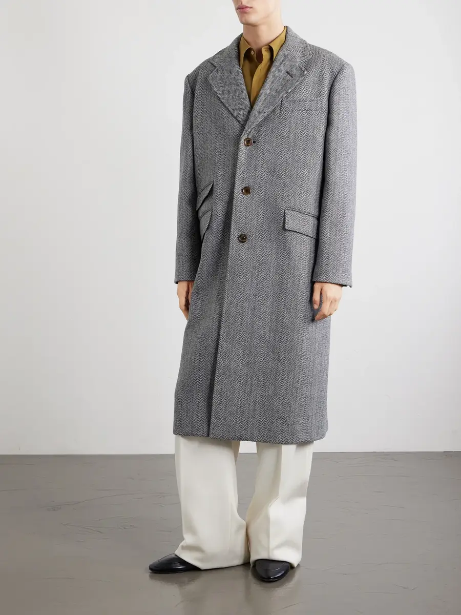Valentino Garavani Herringbone Virgin Wool Coat - Men | Thumbnail 3 Valentino Garavani Herringbone Virgin Wool Coat - Men | Thumbnail 3