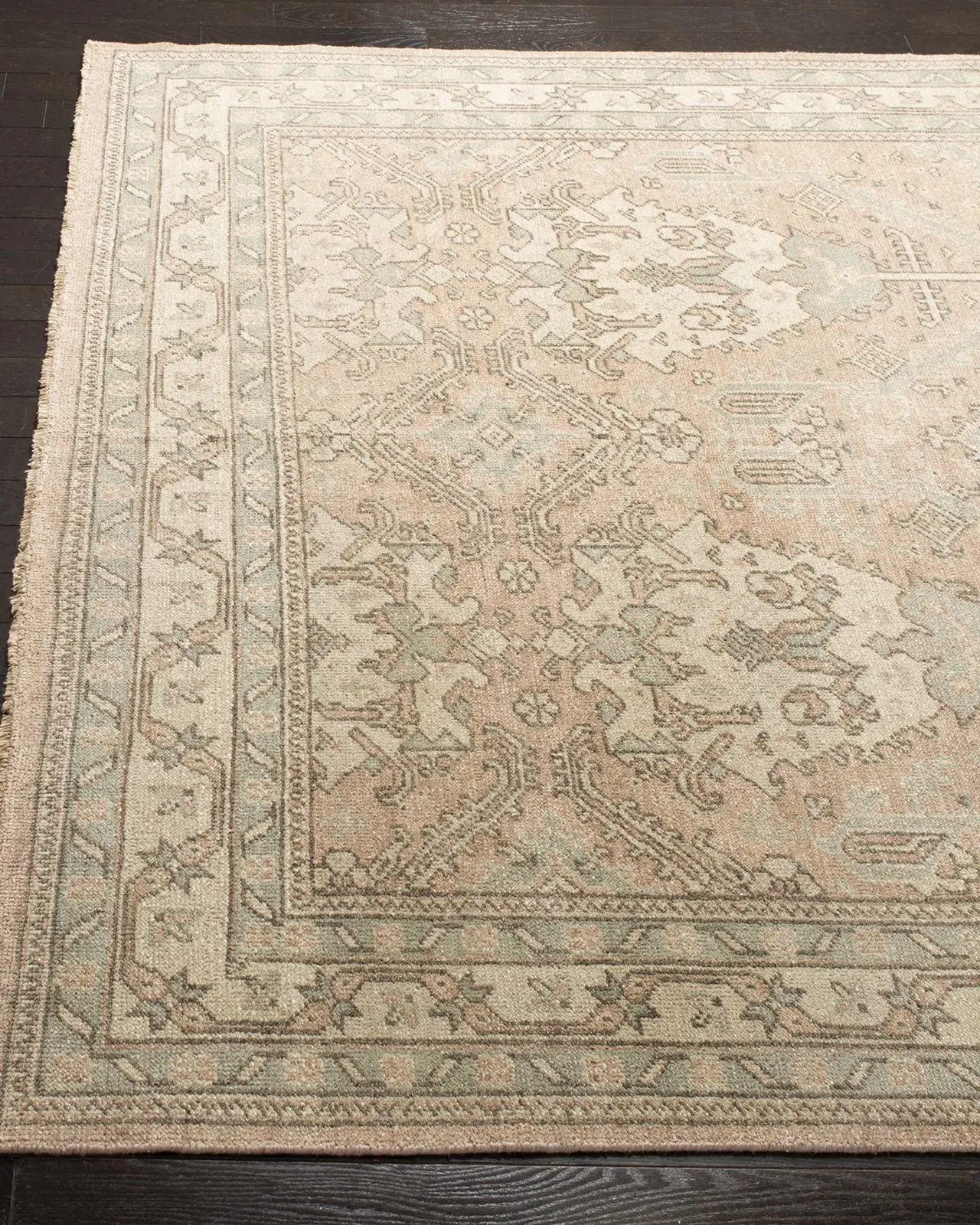 Safavieh Louie Hand-Knotted Rug