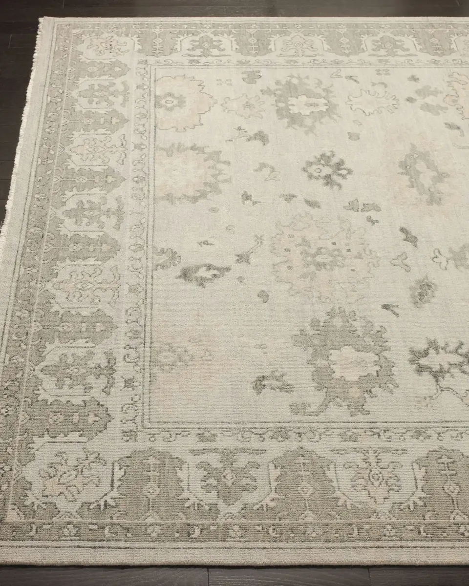 Safavieh Dashiell Hand-Knotted Oushak Rug | Thumbnail 3 Safavieh Dashiell Hand-Knotted Oushak Rug | Thumbnail 3