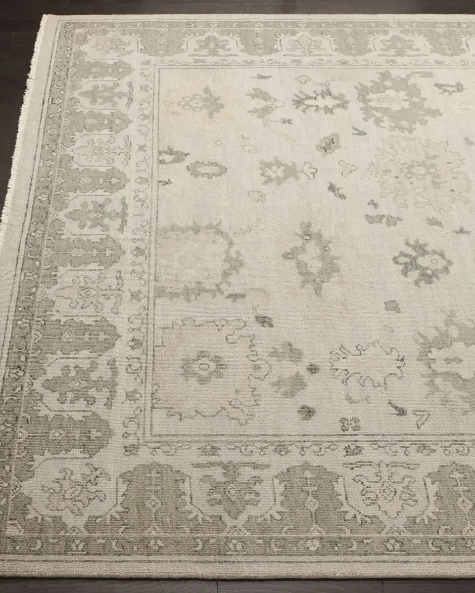 Safavieh Dashiell Hand-Knotted Oushak Rug