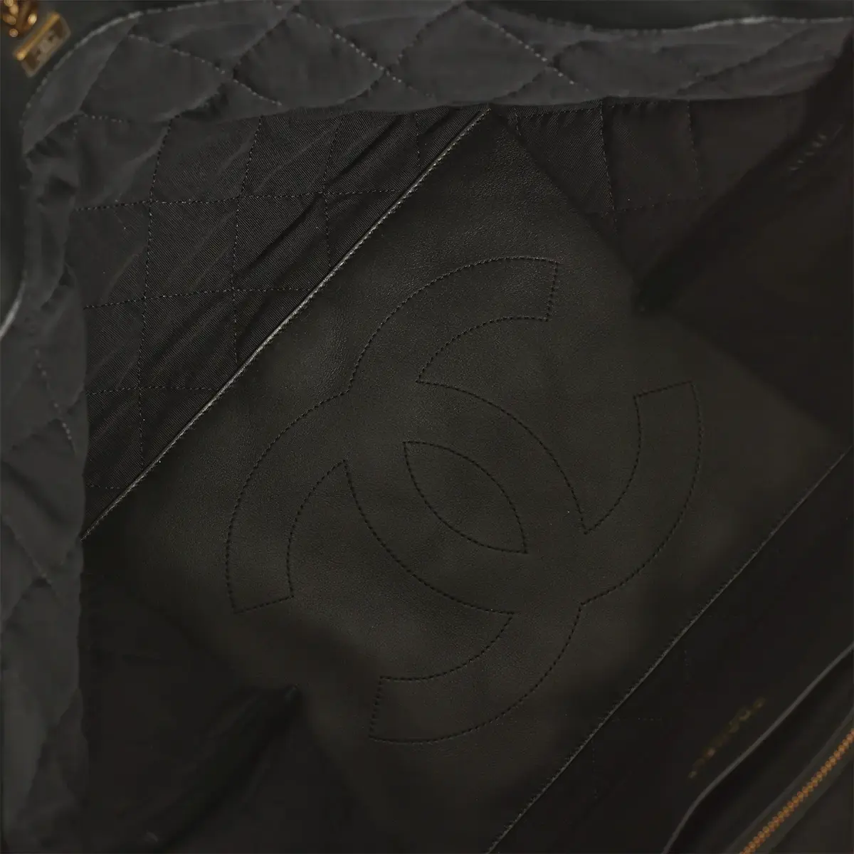 Chanel Chanel Large CC Shopping Tote Bag Dark Blue Denim, Black Calfskin Gold Hardware | Thumbnail 8