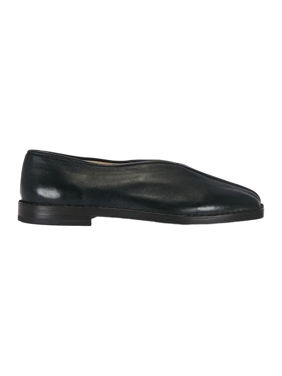 Lemaire Shiny Nappa Lamb Flat Piped Slippers