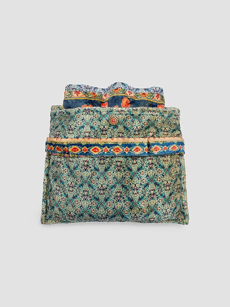 Johnny Was Margery Knit Travel Blanket | Thumbnail 6 Johnny Was Margery Knit Travel Blanket | Thumbnail 6