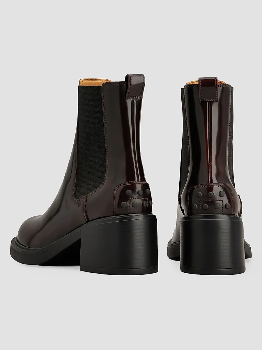 Tod's Women's 60MM Leather Chelsea Boots | Thumbnail 3