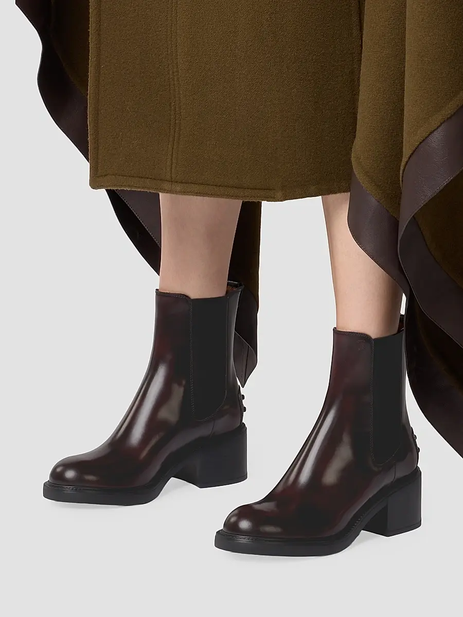 Tod's Women's 60MM Leather Chelsea Boots | Thumbnail 7