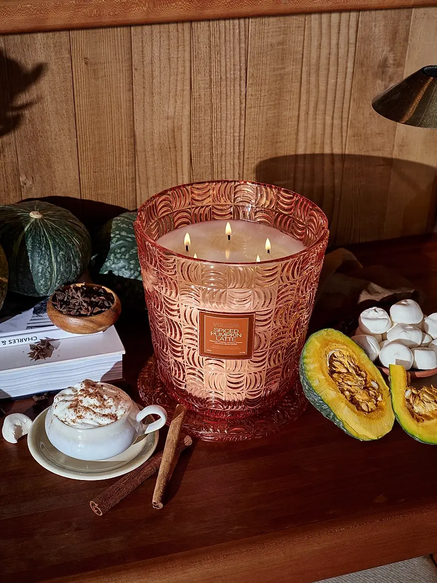 Voluspa Spiced Pumpkin Latte 5-Wick Hearth Candle | Thumbnail 3 Voluspa Spiced Pumpkin Latte 5-Wick Hearth Candle | Thumbnail 3