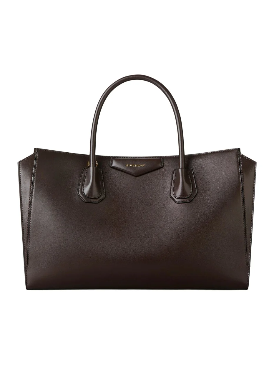 Women's Medium Antigona Catchall Top Handle Bag in Shiny Grained Leather Women's Medium Antigona Catchall Top Handle Bag in Shiny Grained Leather