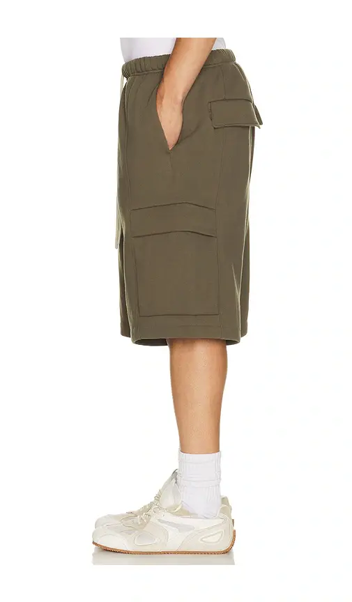 Fear of God Essentials Cargo Basketball Short | Thumbnail 7 Fear of God Essentials Cargo Basketball Short | Thumbnail 7