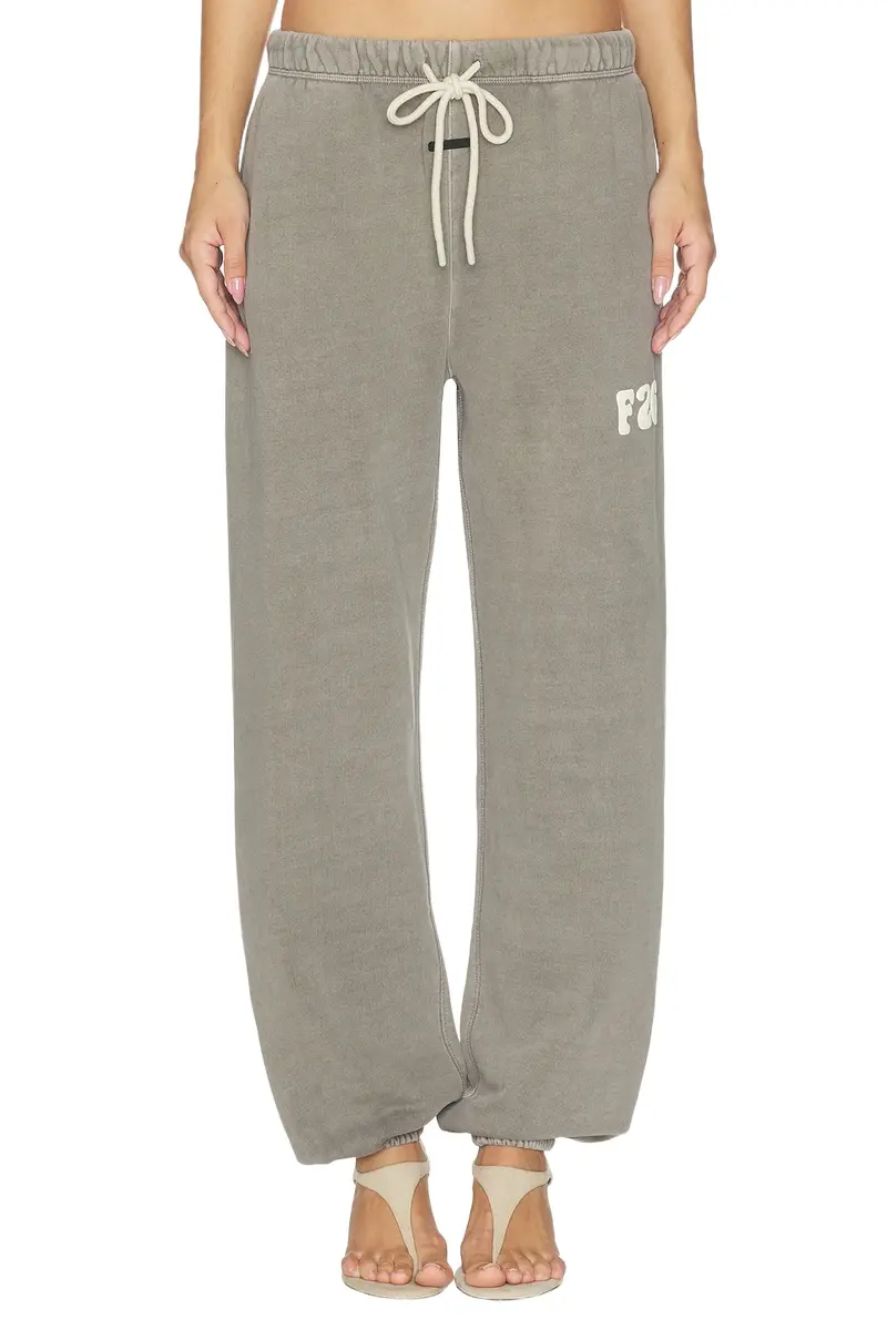 Fear of God Essentials Classic Fleece Sweatpant