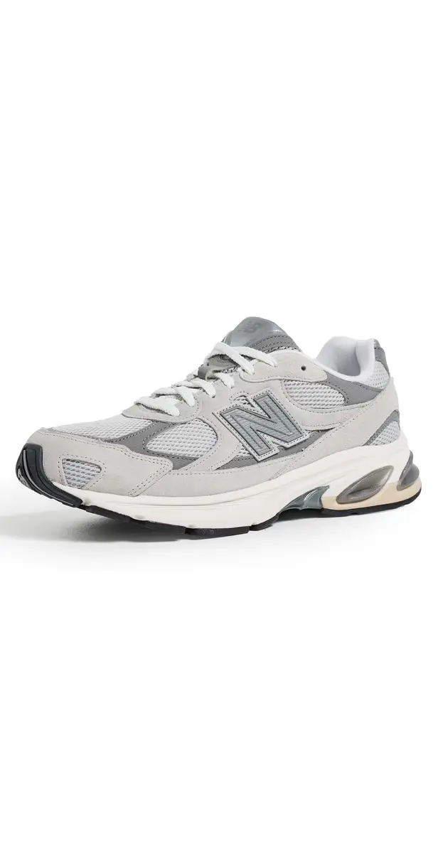 New Balance 2010 Sneakers | Image 1 New Balance 2010 Sneakers | Image 1