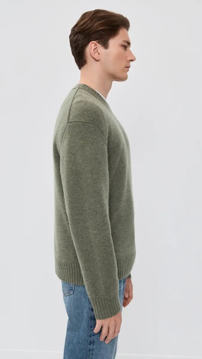 Frame Cashmere Crew Neck Sweater | Thumbnail 4 Frame Cashmere Crew Neck Sweater | Thumbnail 4