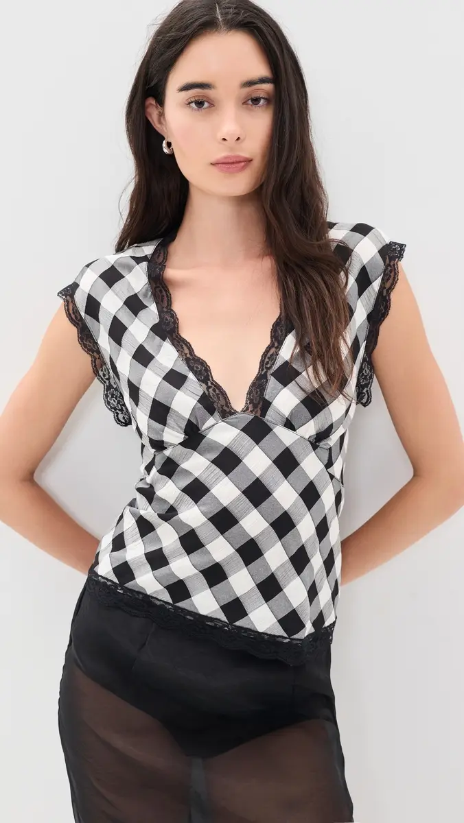 VRG GRL Flores Top | Thumbnail 2 VRG GRL Flores Top | Thumbnail 2