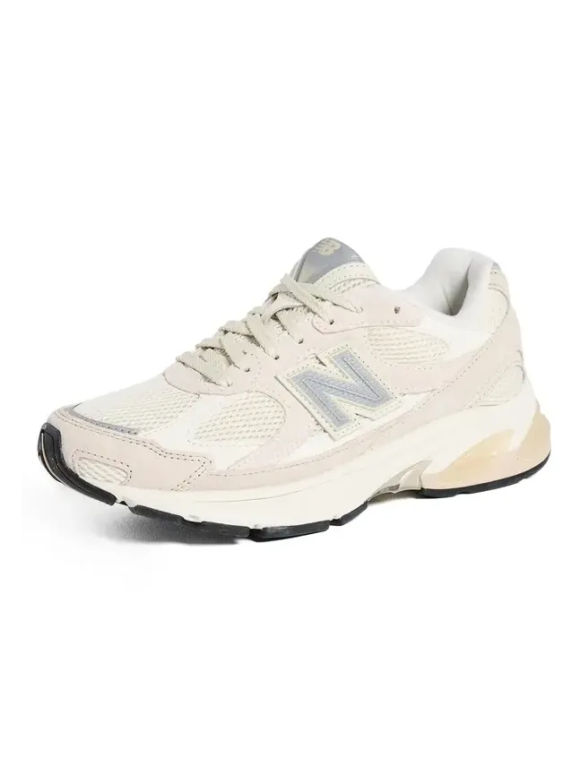 2010 Sneakers